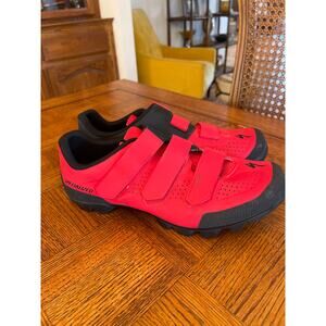 Specialized mountain biking shoes with SPD clips